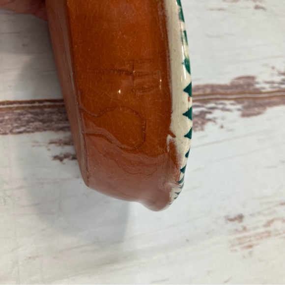 Pottery Olive Dish Signed Hand Painted & Glazed - Picture 7 of 14